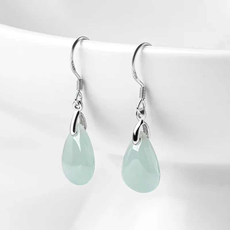 Luxury Gifts Jewelry & Watches Namfleg Mostar - Birmese Jade Waterdruppel Oorbellen Certificaat Cadeau