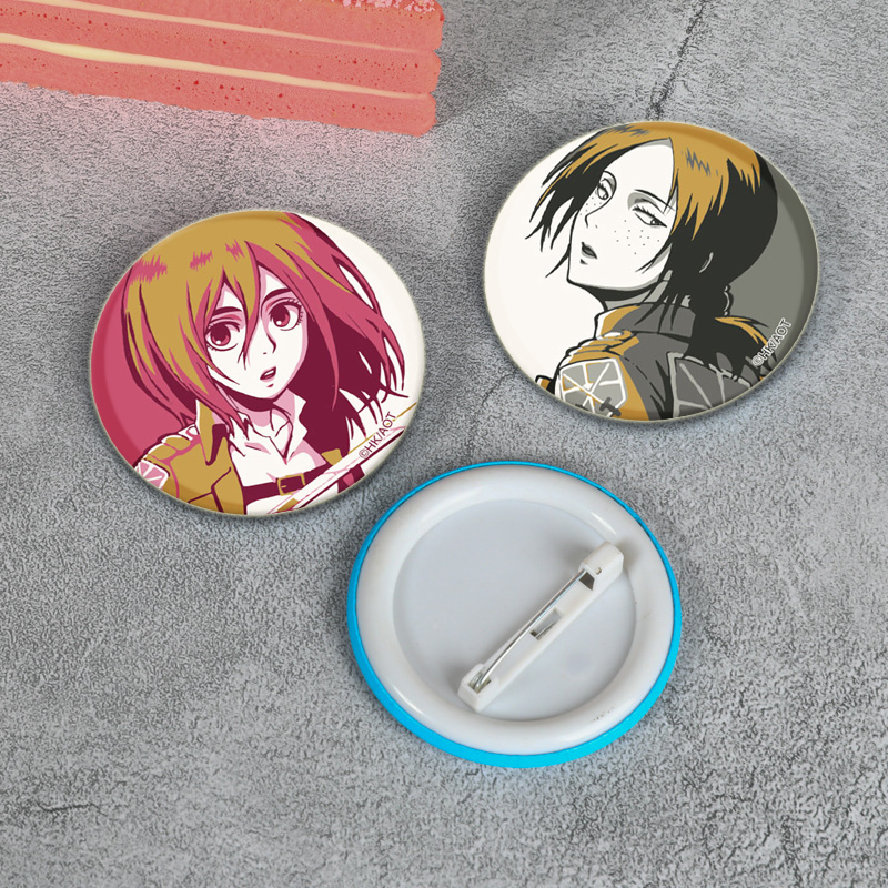Aanval op Titan Badge Handgema - Levi Jewelry & Watches Inc recensie en prijs