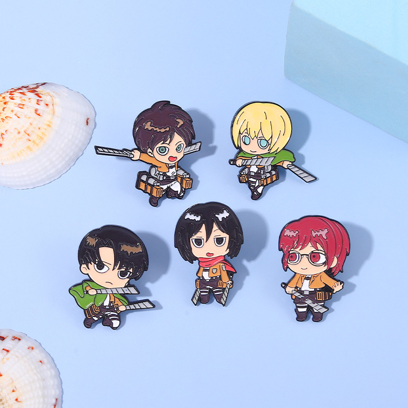 Eren Chibi Email Pins Custom M - Levi Jewelry & Watches Inc recensie en prijs